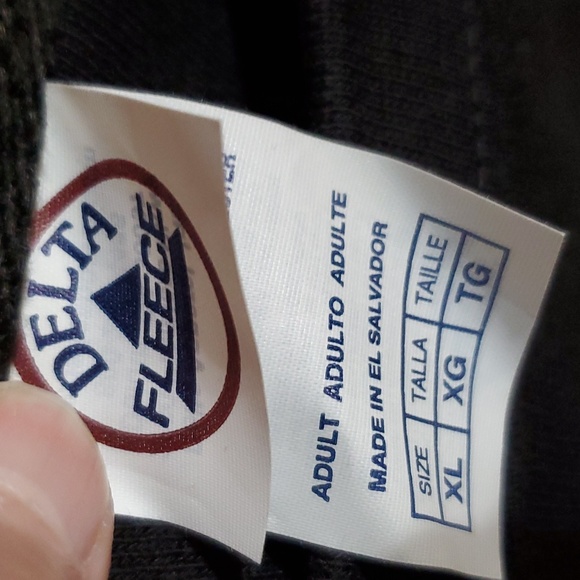 Hello kitty Halloween sweatshirt - Picture 2 of 4